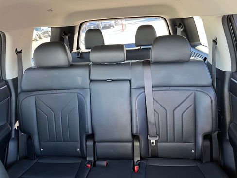 Used 2025 Hyundai Santa Fe SEL AWD/4WD image 41