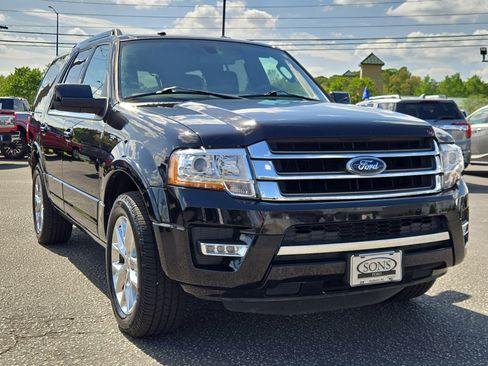 Used 2017 Ford Expedition Limited w/ Equipment Group 301A RWD image 5