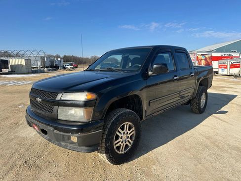 Used 2010 Chevrolet Colorado LT image 2