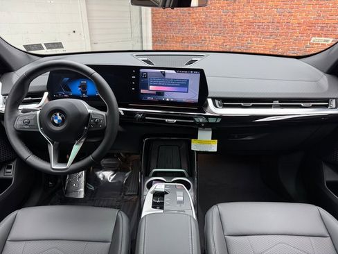 New 2026 BMW X2 xDrive28i image 12