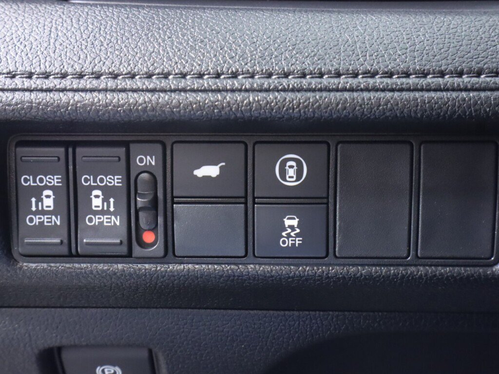 Used 2023 Honda Odyssey EX-L image 10
