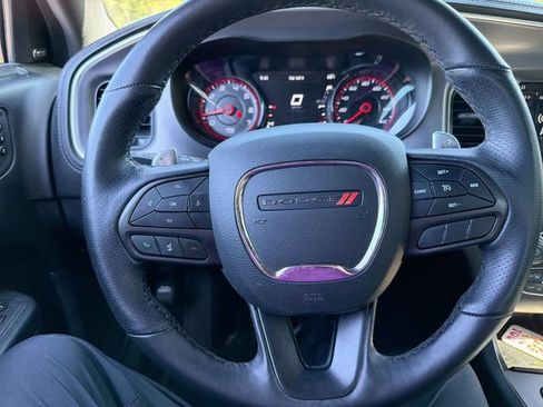 Used 2022 Dodge Charger R/T w/ Plus Group RWD image 18