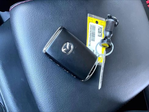 Used 2023 MAZDA CX-5 Carbon Edition image 15