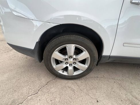 Used 2017 Chevrolet Traverse Premier AWD/4WD image 9