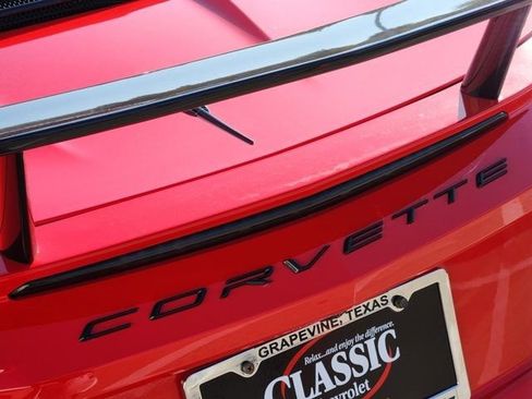 Used 2024 Chevrolet Corvette Stingray Preferred Conv w/ 2LT image 9