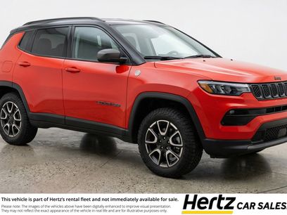 Used 2025 Jeep Compass Trailhawk