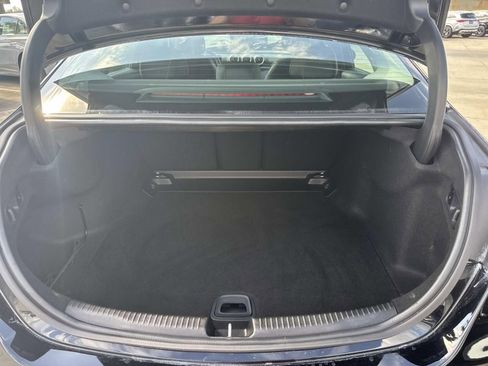 Used 2025 Mercedes-Benz C 300 Sedan image 8
