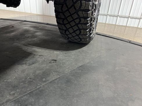 Used 2017 Ford F150 XLT w/ Equipment Group 302A Luxury image 34