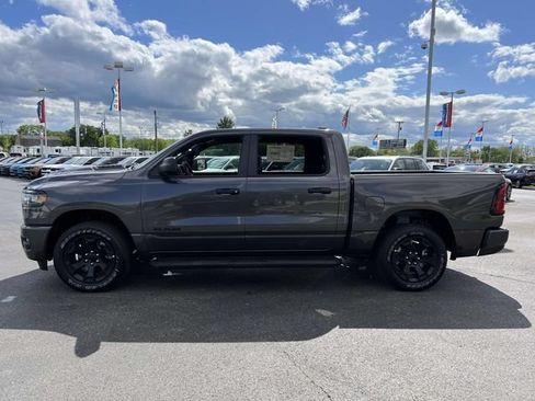 New 2026 RAM 1500 Express AWD/4WD image 4