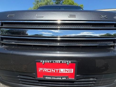 Used 2018 Ford Flex SE FWD image 35
