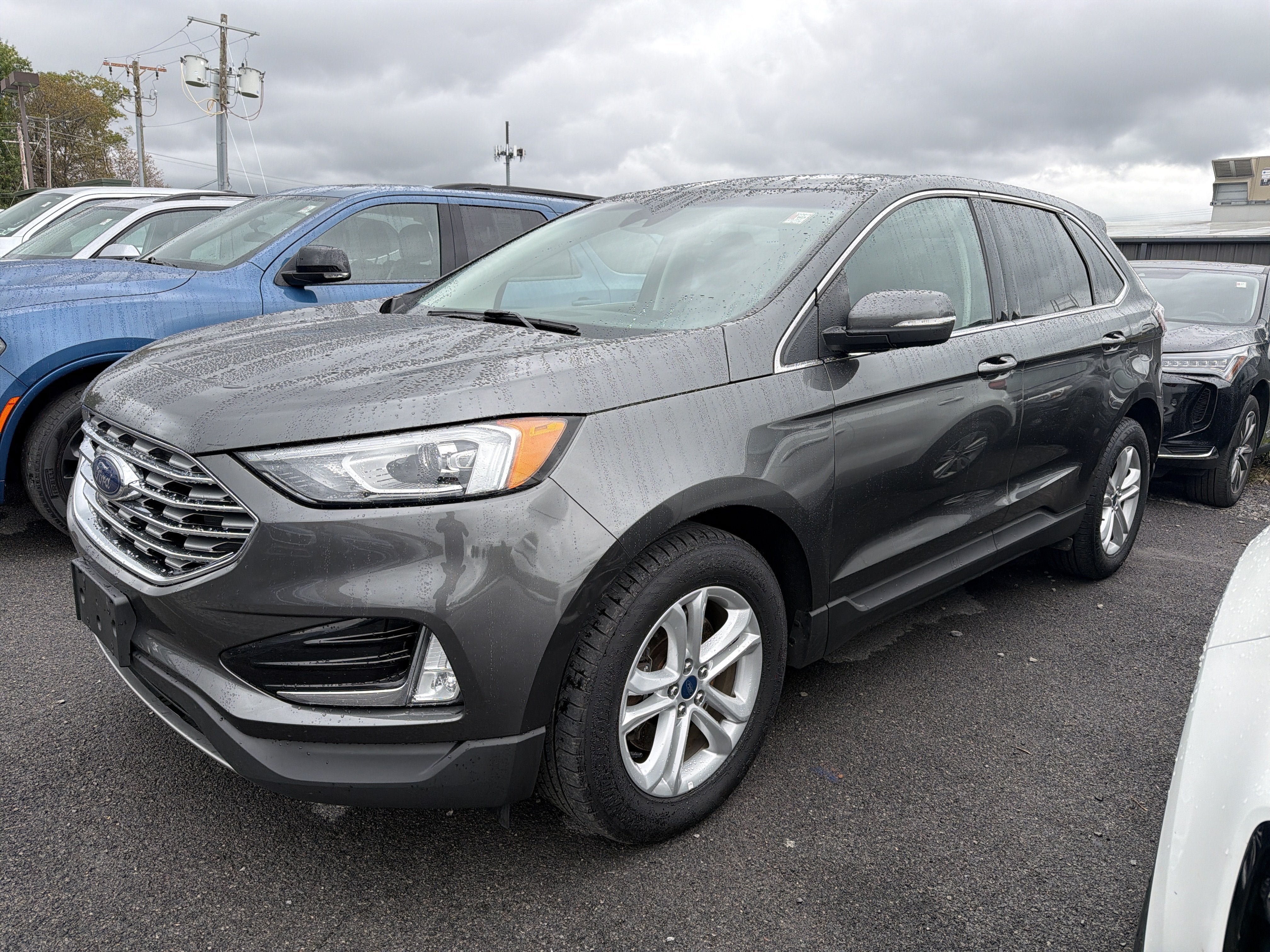 Used 2019 Ford Edge SEL w/ Equipment Group 201A AWD/4WD image 4