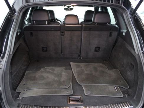 Used 2012 Porsche Cayenne image 17