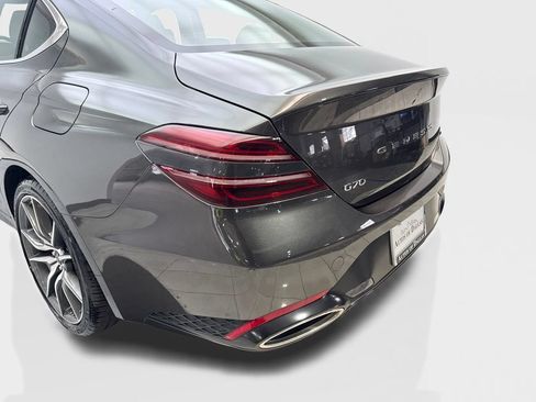 Used 2025 Genesis G70 2.5T RWD image 19