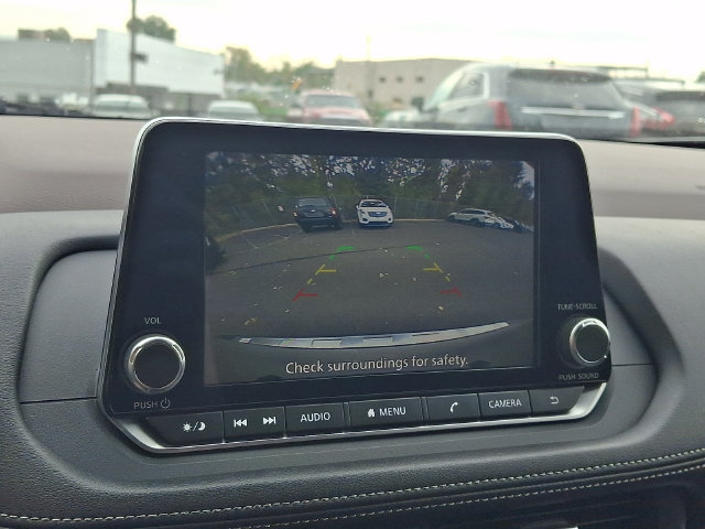 Used 2023 Nissan Rogue SV AWD/4WD image 18