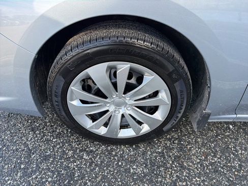 Used 2020 Subaru Impreza 2.0i image 18