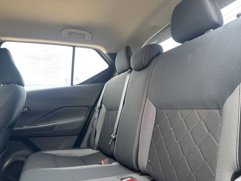 Certified 2019 Nissan Kicks S w/ Exterior Electronics Package image 23