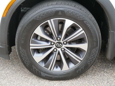 Used 2023 INFINITI QX60 Pure AWD/4WD image 15