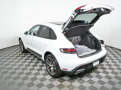 Used 2026 Porsche Macan Turbo AWD/4WD image 34