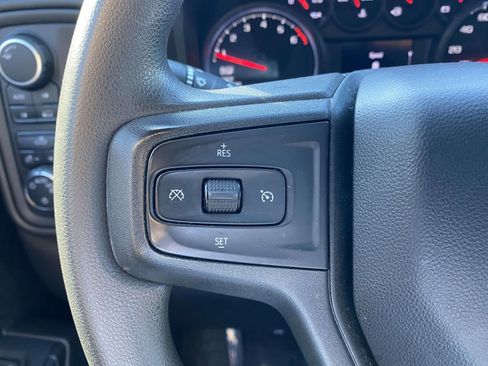 Used 2022 Chevrolet Silverado 1500 Custom image 21