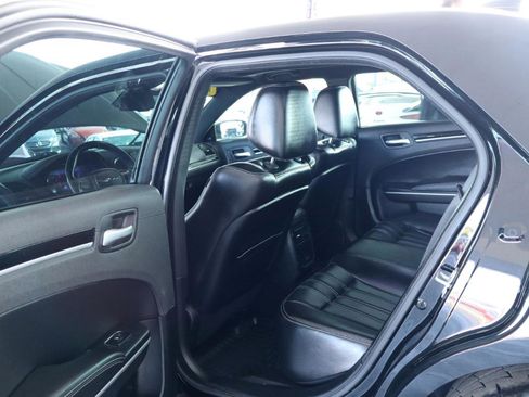 Used 2020 Chrysler 300 S RWD image 30