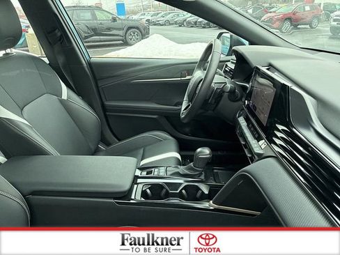 Certified 2025 Toyota Camry SE image 20