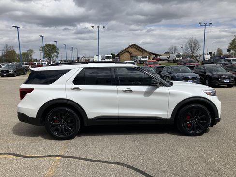 Used 2020 Ford Explorer ST w/ Premium Technology Package AWD/4WD image 5