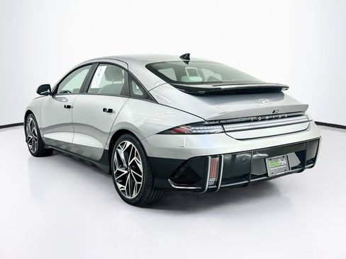 Used 2024 Hyundai Ioniq 6 SEL AWD/4WD image 5
