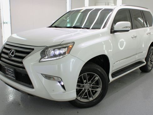 Used 2017 Lexus GX 460 Premium image 28