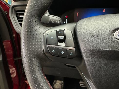 Certified 2024 Ford Escape ST-Line image 14