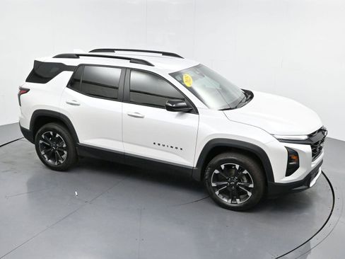 Used 2025 Chevrolet Equinox RS FWD image 36