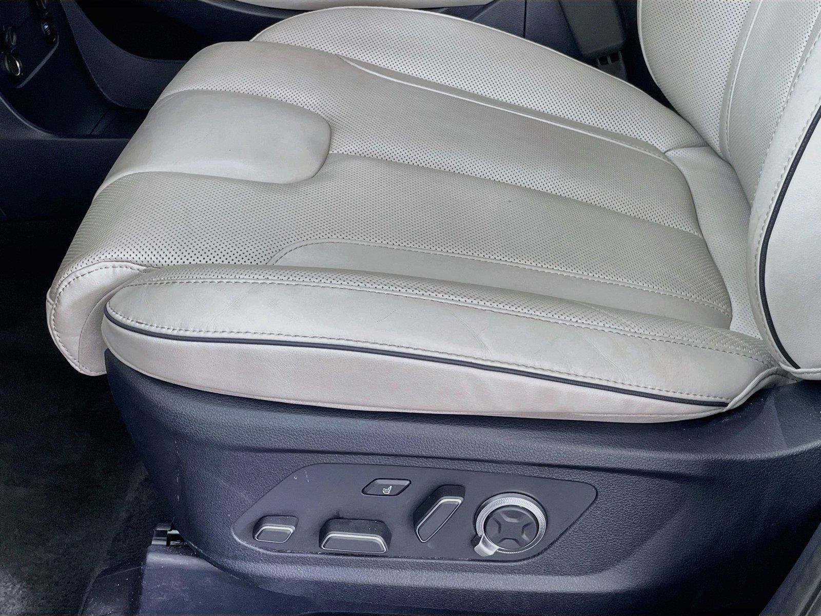 Used 2024 Hyundai Palisade Calligraphy FWD image 17