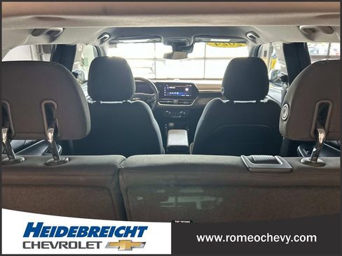 Used 2024 Chevrolet TrailBlazer LS w/ LS Convenience Package AWD/4WD image 30