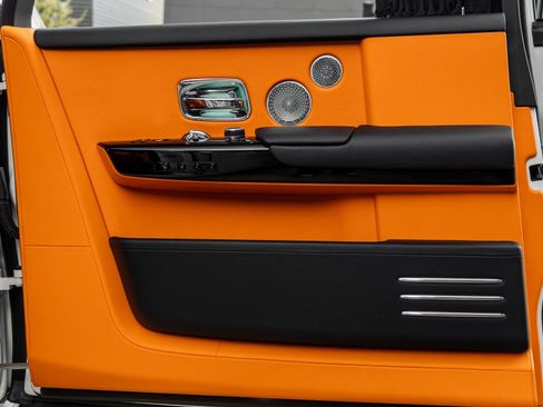 Used 2022 Rolls-Royce Phantom Extended Wheelbase image 43