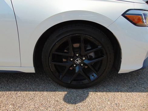 Certified 2025 Honda Civic Sport image 27