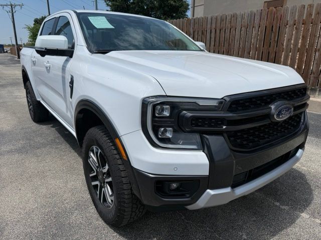 Used 2024 Ford Ranger Lariat w/ Advanced Towing Package AWD/4WD image 3