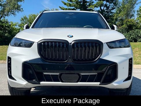 Used 2026 BMW X5 xDrive40i w/ Executive Package AWD/4WD image 2
