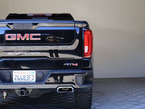 Used 2021 GMC Sierra 1500 AT4 w/ AT4 Value Package AWD/4WD image 12
