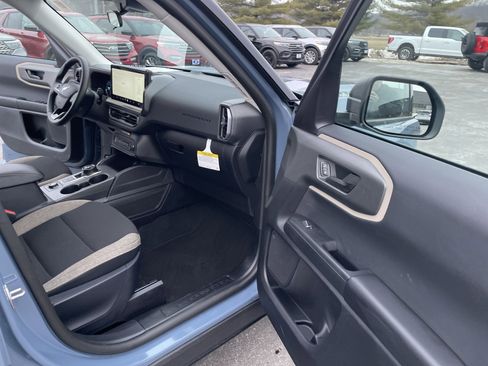 Used 2025 Ford Bronco Sport Big Bend w/ Convenience Package image 19