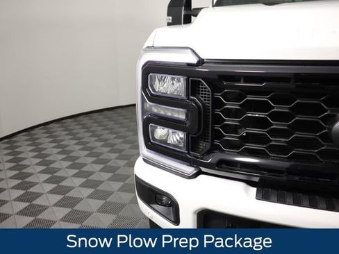 New 2026 Ford F350 Lariat w/ Black Appearance Package image 10