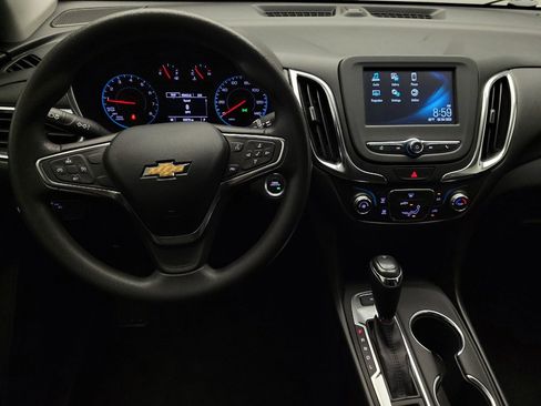 Used 2018 Chevrolet Equinox LT AWD/4WD image 22