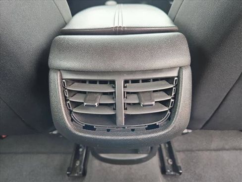 Used 2024 Chevrolet Malibu LT FWD image 15