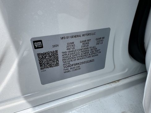 New 2025 Cadillac CT4 Premium Luxury image 20