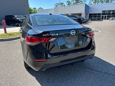 Used 2021 Nissan Sentra SV FWD image 9