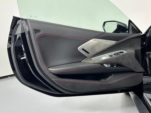 Used 2024 Chevrolet Corvette Stingray Premium Conv w/ 3LT RWD image 41