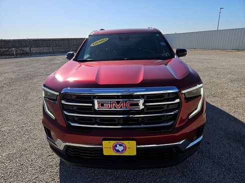 New 2026 GMC Acadia Elevation image 8