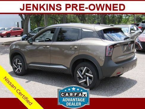 Certified 2026 Nissan Kicks SV w/ Charging Package FWD image 6
