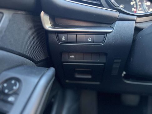 Used 2021 MAZDA MAZDA3 Sedan image 9