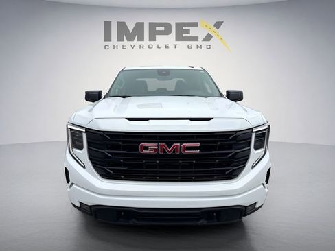 Used 2025 GMC Sierra 1500 Elevation AWD/4WD image 8
