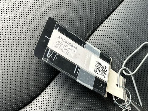 Used 2025 Tesla Model 3 Long Range RWD image 25