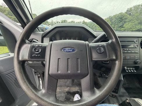 Used 2017 Ford F650 2WD SuperCab Super Duty image 38
